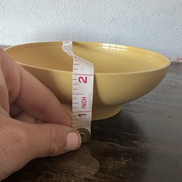 Set of 5 Tupperware Harvest Gold Yellow Cereal Salad Bowls 890 Vintage Stackable - Picture 5 of 8